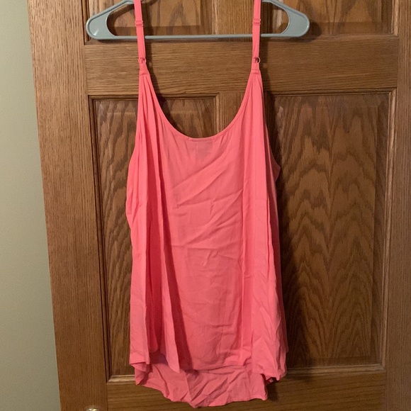 Torrid essential tank - Picture 2 of 2